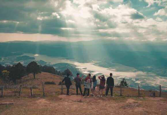 7 Reasons Why Group Trips Are the Best Way to Travel Solo