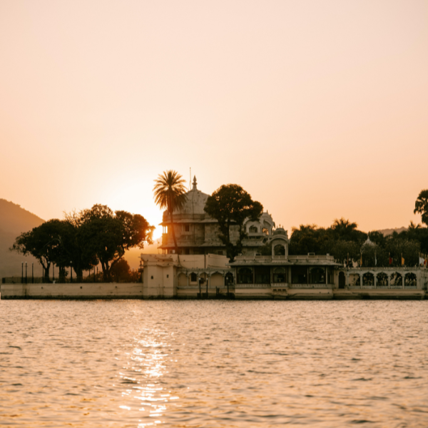 Discover the Best of Udaipur with Triponam